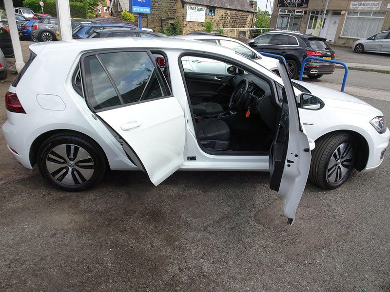 Volkswagen e-Golf 35.8kWh e-Golf Auto 5dr 5dr Automatic 2026