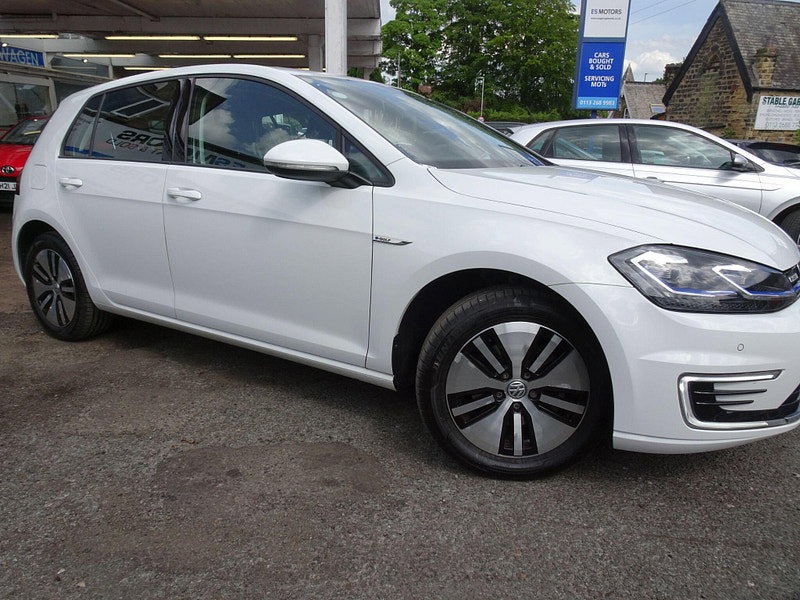 Volkswagen e-Golf 35.8kWh e-Golf Auto 5dr 5dr Automatic 2026