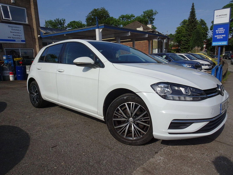 Volkswagen Golf 1.0 TSI BlueMotion Tech SE Nav Euro 6 (s/s) 5dr 5dr Manual 2026