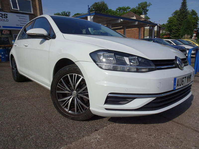 Volkswagen Golf 1.0 TSI BlueMotion Tech SE Nav Euro 6 (s/s) 5dr 5dr Manual 2026