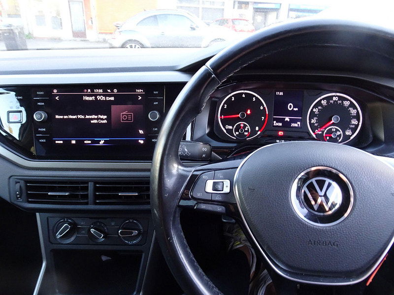 Volkswagen Polo 1.0 EVO Match Euro 6 (s/s) 5dr 5dr Manual 2025