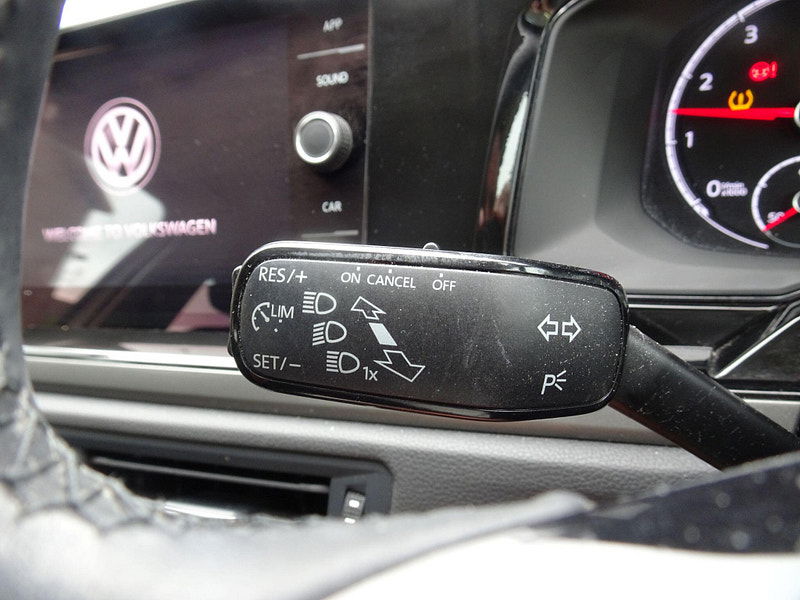 Volkswagen Polo 1.0 TSI SE Euro 6 (s/s) 5dr 5dr Manual 2025