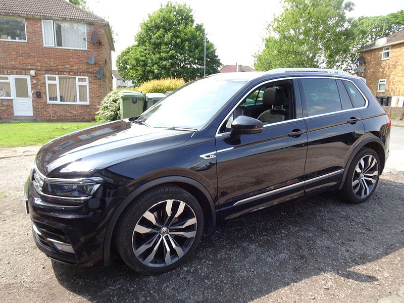 Volkswagen Tiguan 2.0 TDI BlueMotion Tech R-Line 4Motion Euro 6 (s/s) 5dr 5dr Manual 2025