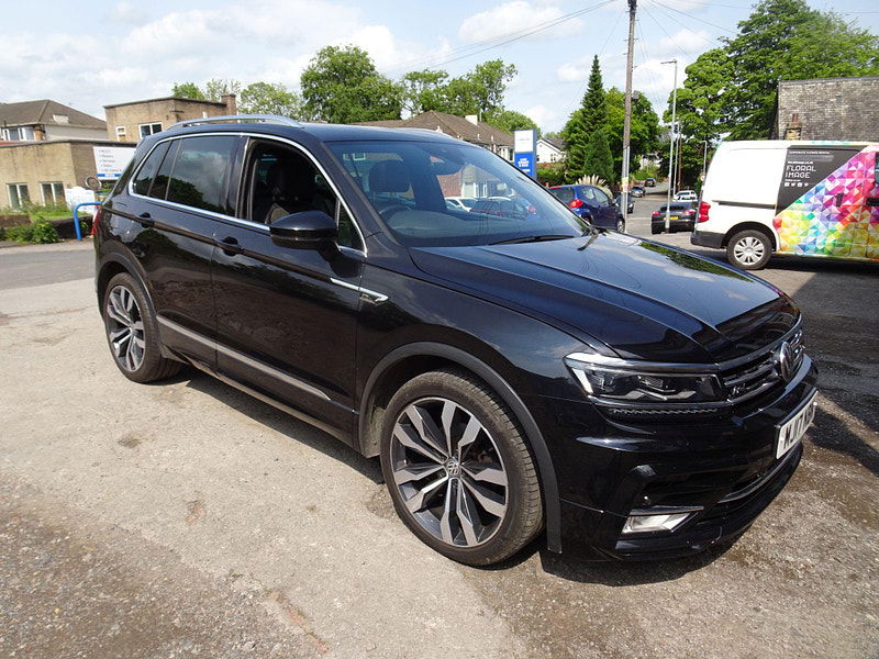 Volkswagen Tiguan 2.0 TDI BlueMotion Tech R-Line 4Motion Euro 6 (s/s) 5dr 5dr Manual 2025