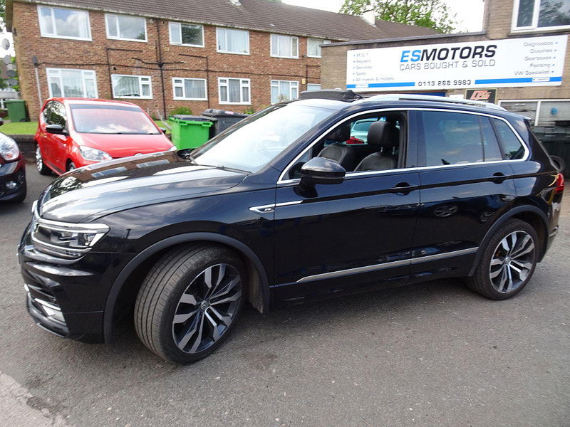 Volkswagen Tiguan 2.0 TDI BlueMotion Tech R-Line 4Motion Euro 6 (s/s) 5dr 5dr Manual 2025