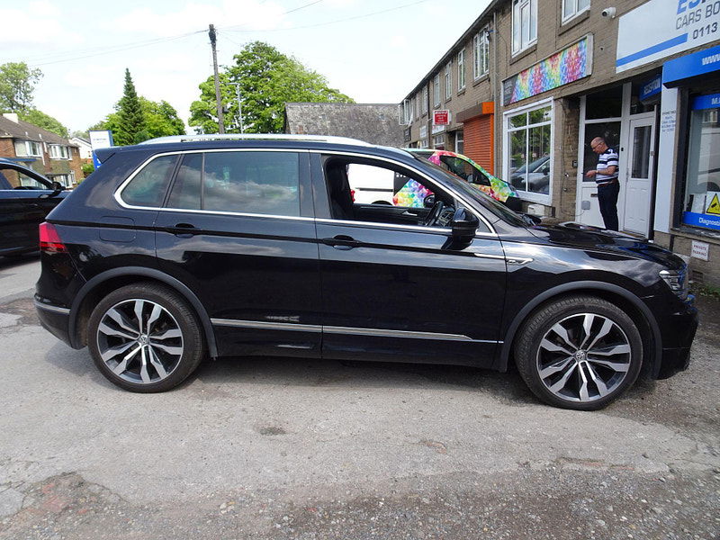 Volkswagen Tiguan 2.0 TDI BlueMotion Tech R-Line 4Motion Euro 6 (s/s) 5dr 5dr Manual 2025