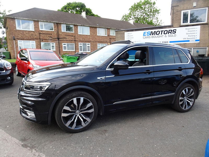 Volkswagen Tiguan 2.0 TDI BlueMotion Tech R-Line 4Motion Euro 6 (s/s) 5dr 5dr Manual 2025