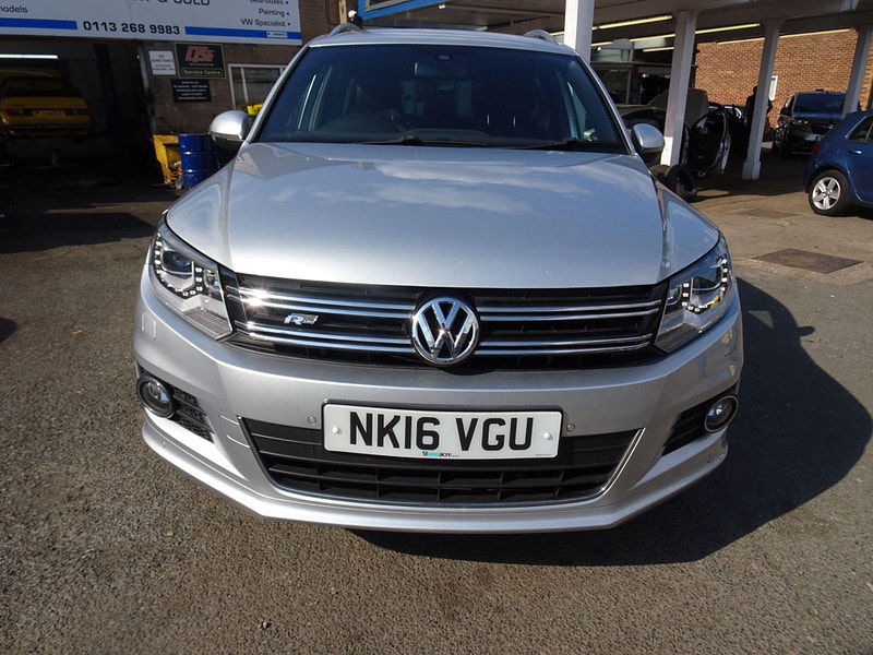 Volkswagen Tiguan 2.0 TDI BlueMotion Tech R-Line Edition 4WD Euro 6 (s/s) 5dr 5dr Manual 2025