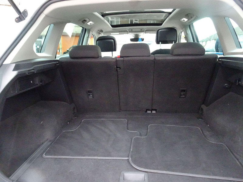 Volkswagen Tiguan 2.0 TDI SEL DSG 4Motion Euro 6 (s/s) 5dr 5dr Automatic 2025