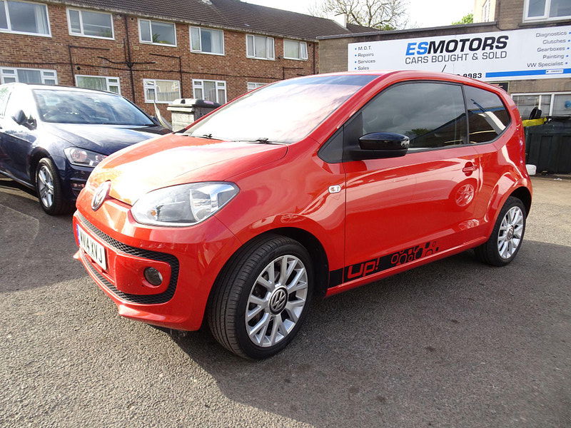 Volkswagen up! 1.0 Groove up! Euro 5 3dr 3dr Manual 2025