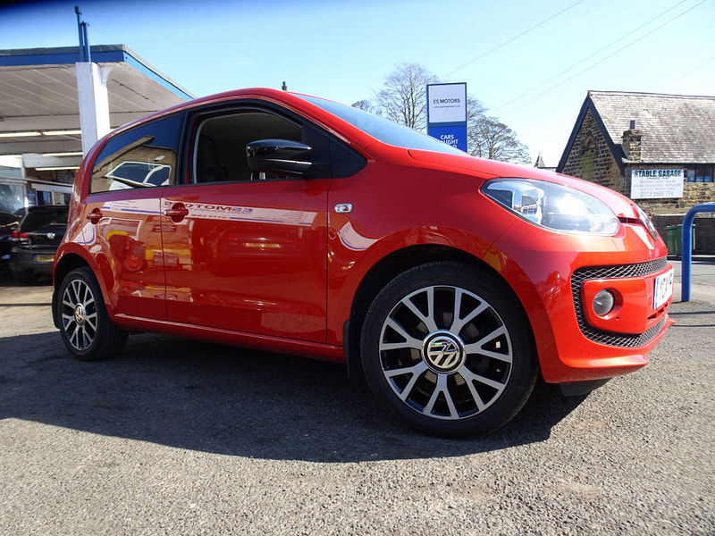 Volkswagen up! 1.0 Groove up! Euro 5 5dr 5dr Manual 2025