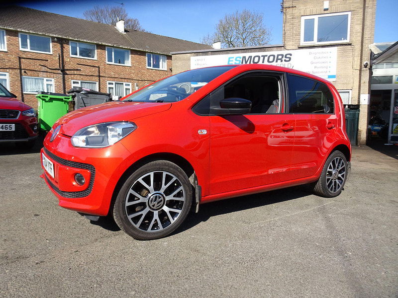 Volkswagen up! 1.0 Groove up! Euro 5 5dr 5dr Manual 2025
