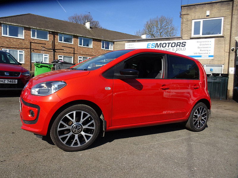 Volkswagen up! 1.0 Groove up! Euro 5 5dr 5dr Manual 2025