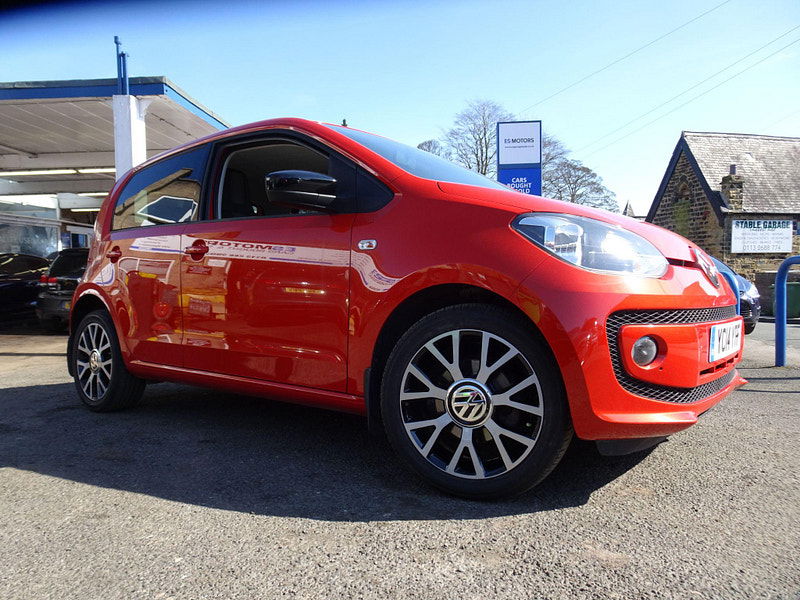 Volkswagen up! 1.0 Groove up! Euro 5 5dr 5dr Manual 2025