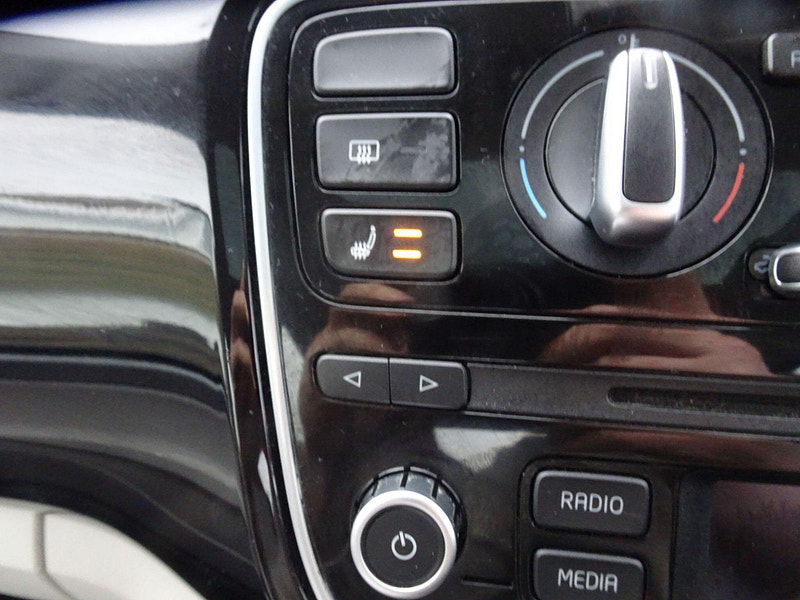 Volkswagen up! 1.0 High up! ASG Euro 5 5dr 5dr Automatic 2026