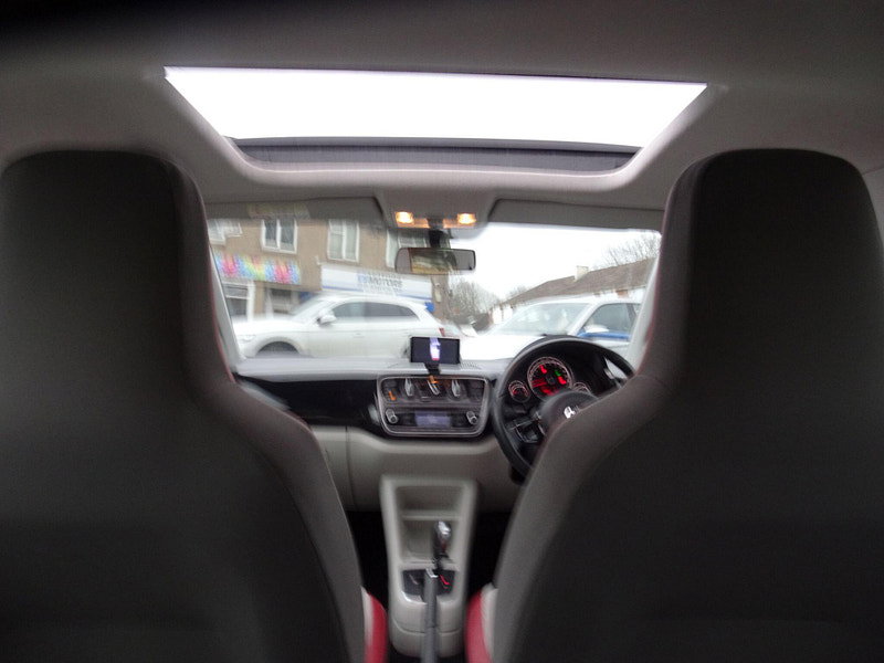 Volkswagen up! 1.0 High up! ASG Euro 5 5dr 5dr Automatic 2026