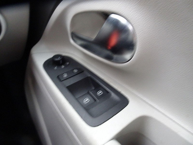 Volkswagen up! 1.0 High up! ASG Euro 5 5dr 5dr Automatic 2026