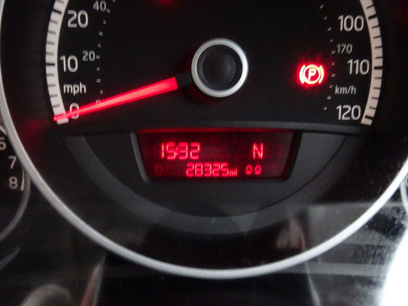 Volkswagen up! 1.0 High up! ASG Euro 5 5dr 5dr Automatic 2026