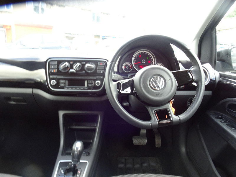 Volkswagen up! 1.0 High up! ASG Euro 5 5dr 5dr Automatic 2025