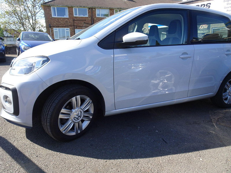 Volkswagen up! 1.0 High up! Euro 6 (s/s) 5dr 5dr Manual 2026