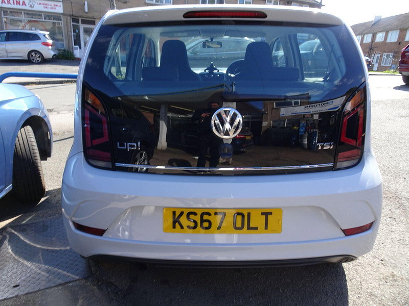 Volkswagen up! 1.0 High up! Euro 6 (s/s) 5dr 5dr Manual 2026