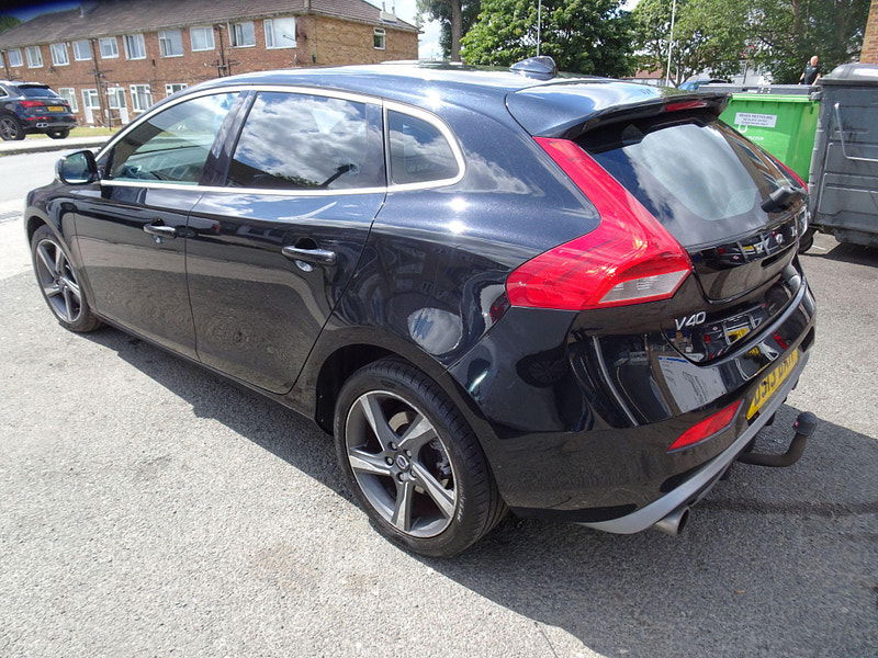 Volvo V40 2.0 D3 R-Design Euro 5 (s/s) 5dr 5dr Manual 2025