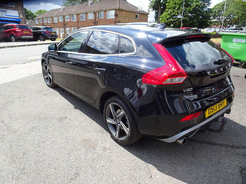 Volvo V40 2.0 D3 R-Design Euro 5 (s/s) 5dr 5dr Manual 2025