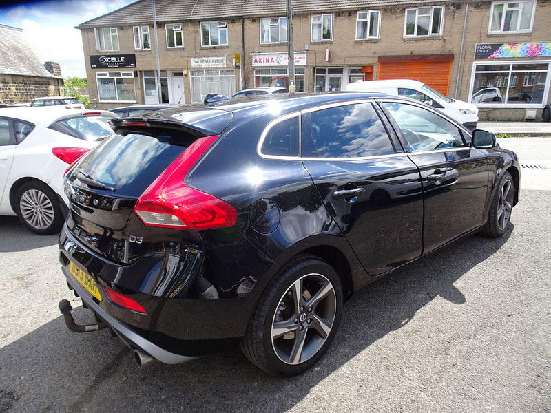 Volvo V40 2.0 D3 R-Design Euro 5 (s/s) 5dr 5dr Manual 2025