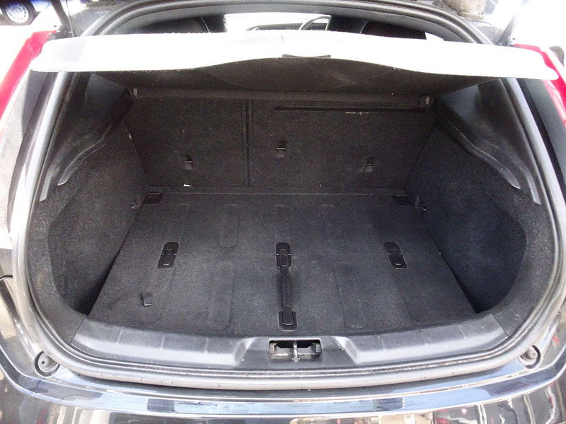 Volvo V40 2.0 D3 R-Design Euro 5 (s/s) 5dr 5dr Manual 2025