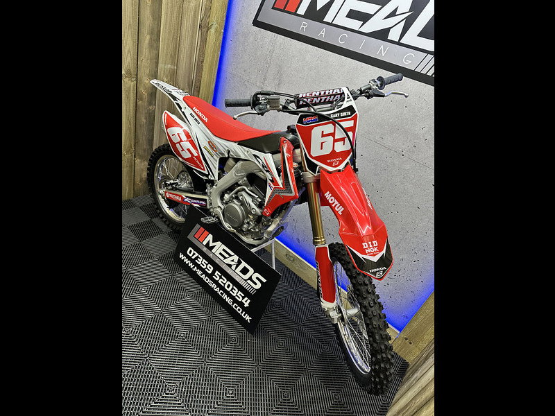 Honda CRF250 2015 LIKE NEW !!! 0dr  2026