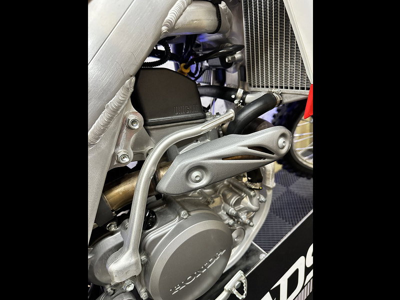 Honda CRF250 2015 LIKE NEW !!! 0dr  2026