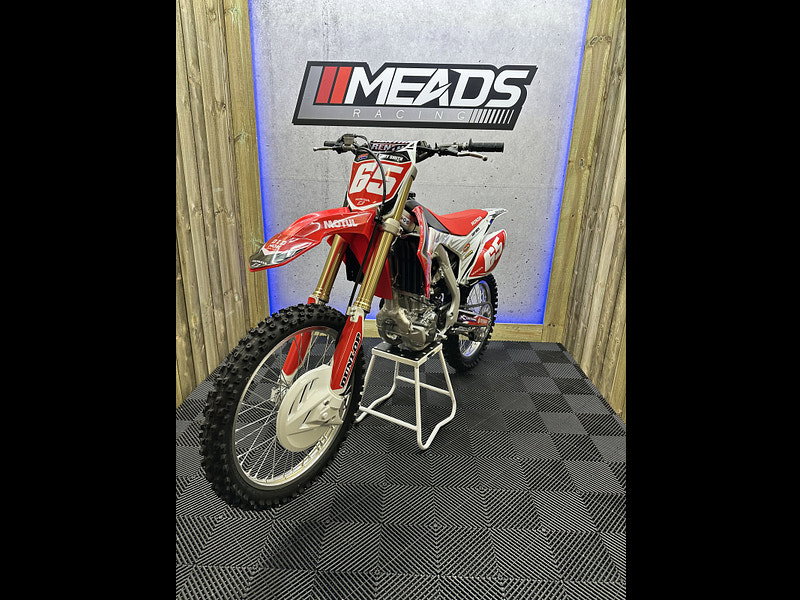 Honda CRF250 2015 LIKE NEW !!! 0dr  2026