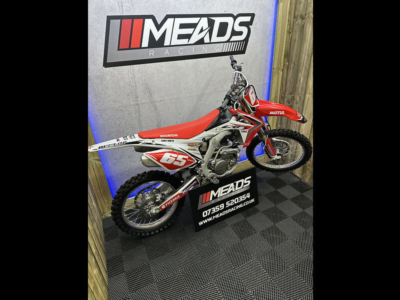 Honda CRF250 2015 LIKE NEW !!! 0dr  2026