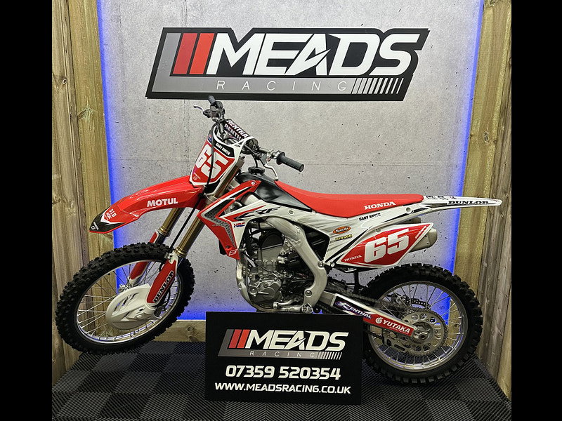 Honda CRF250 2015 LIKE NEW !!! 0dr  2026