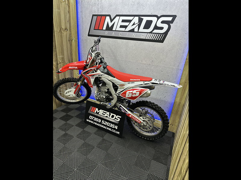Honda CRF250 2015 LIKE NEW !!! 0dr  2026