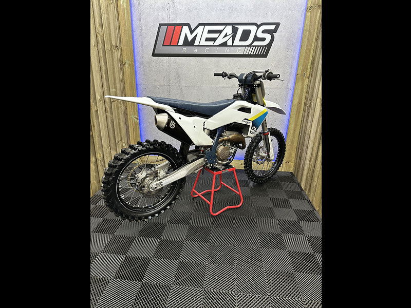 HUSQVARNA FC 250 2025 0dr  2026