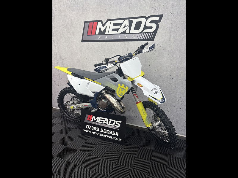 HUSQVARNA TC 125 2024 0dr  2025