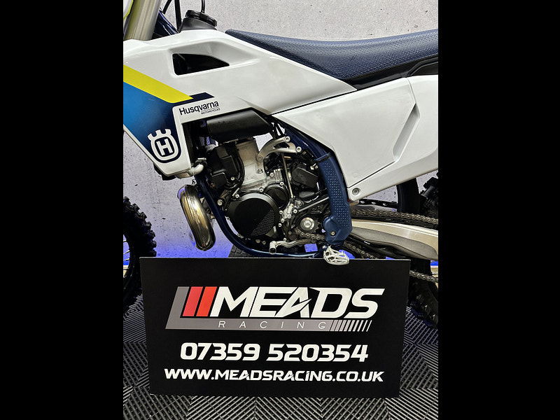 HUSQVARNA TC 300 0dr 2026