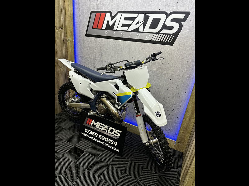 HUSQVARNA TC 300 0dr 2026