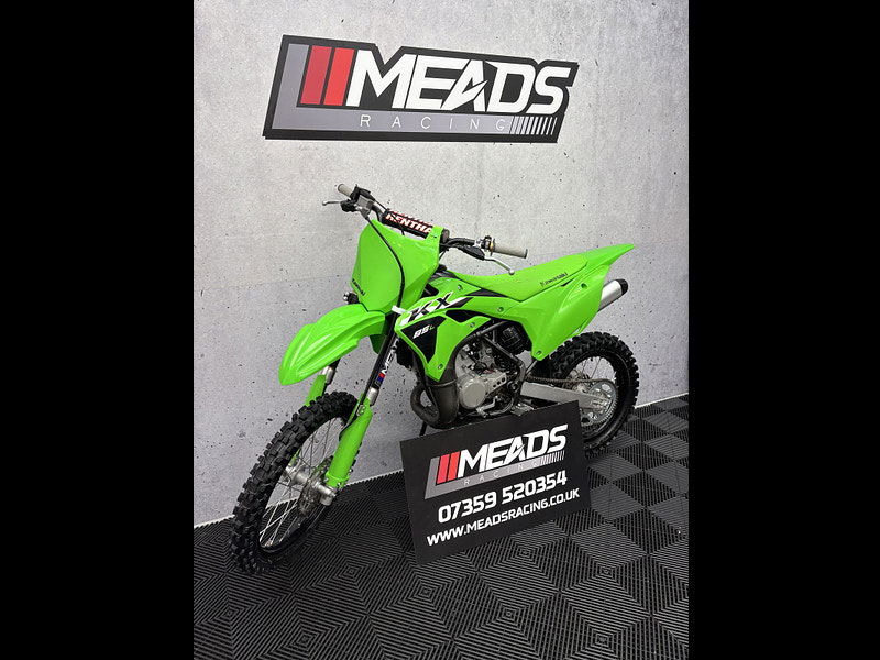 Kawasaki KX85 B/W 2024  0dr  2025