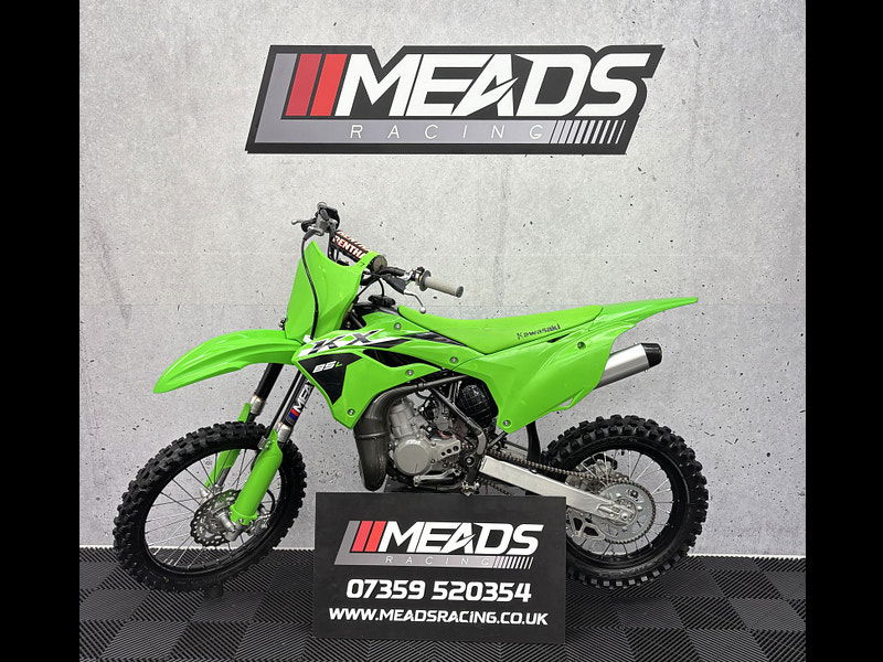 Kawasaki KX85 B/W 2024  0dr  2025