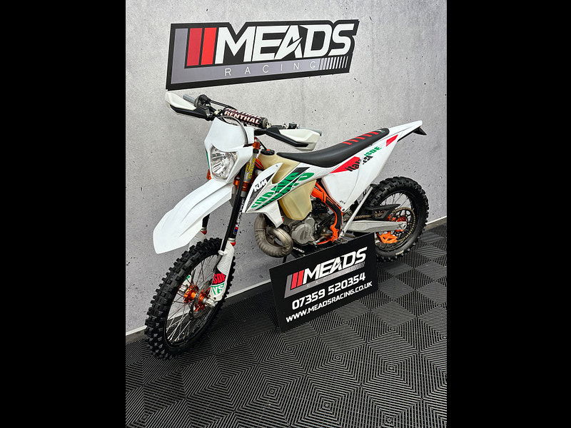 KTM 250 exc six days tpi 21 0.2L 250 EXC Six Days Motorcycle Petrol Euro 5 0dr  2025