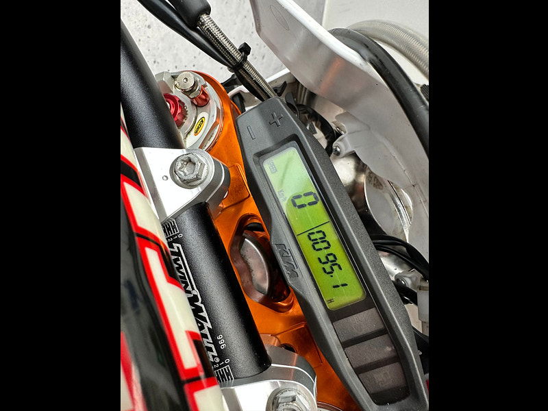 KTM 250 exc six days tpi 21 0.2L 250 EXC Six Days Motorcycle Petrol Euro 5 0dr  2025