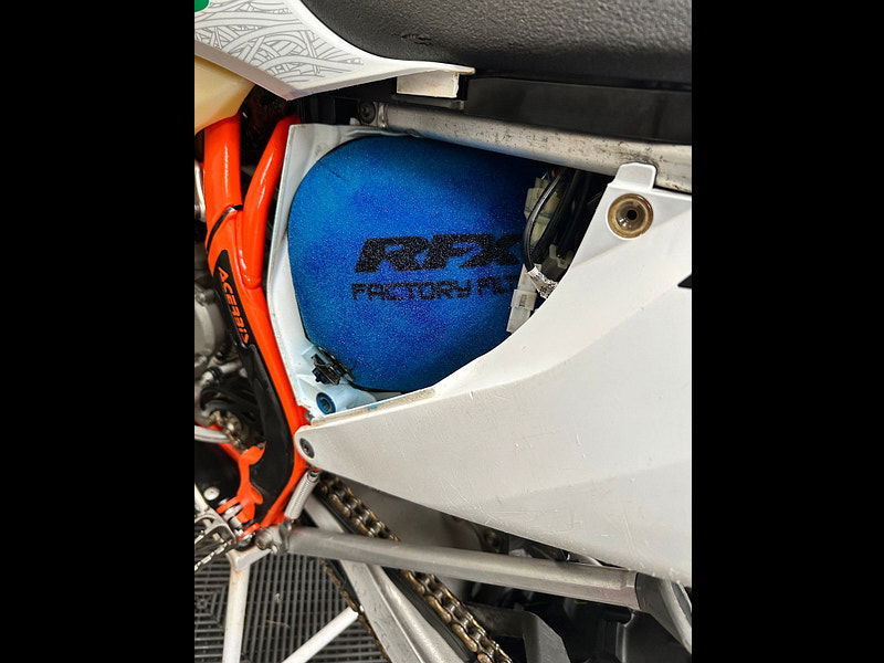 KTM 250 exc six days tpi 21 0.2L 250 EXC Six Days Motorcycle Petrol Euro 5 0dr  2025