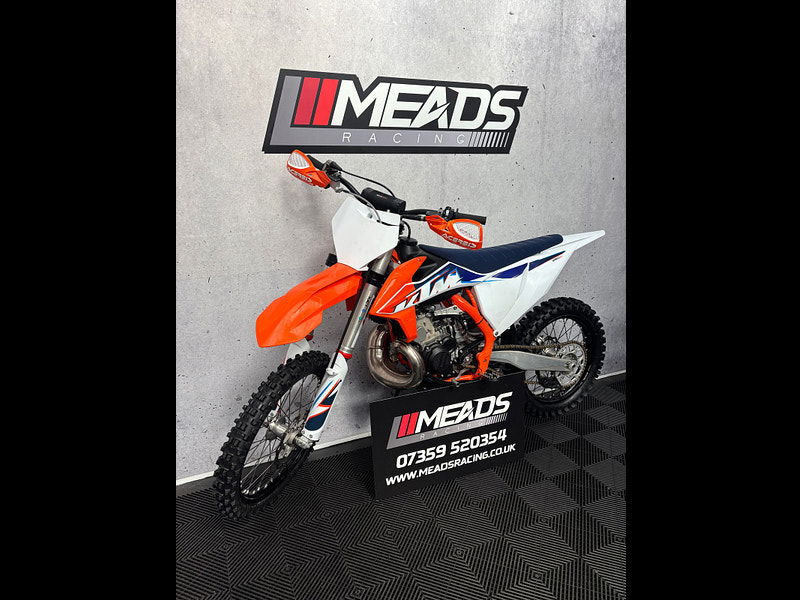 KTM 250 SX 2022 LOW HOUR BIKE 0dr  2025