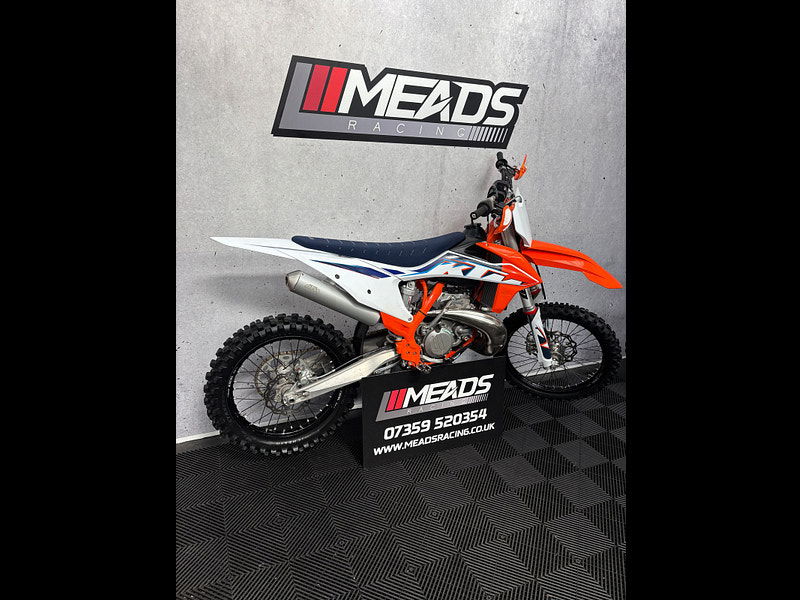 KTM 250 SX 2022 LOW HOUR BIKE 0dr  2025