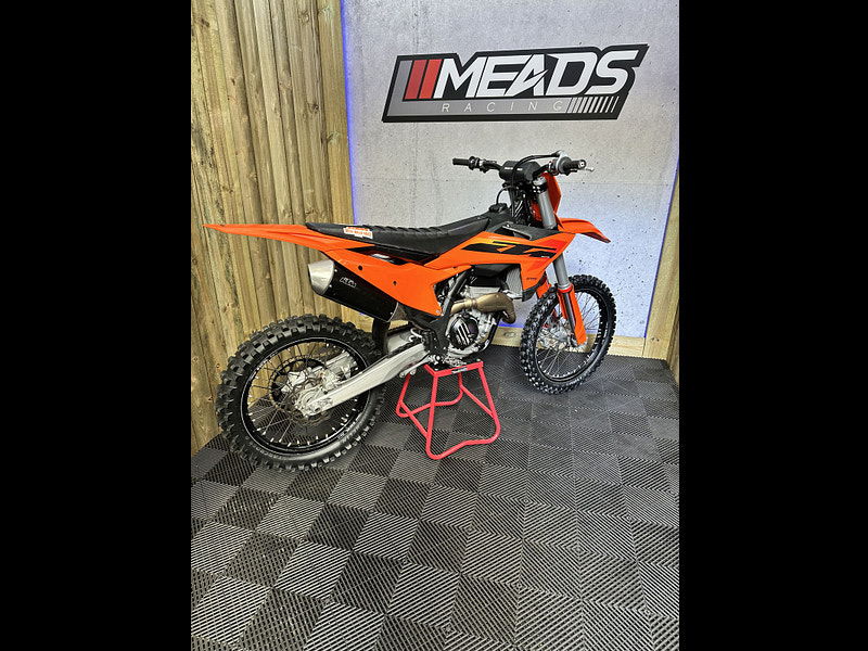 KTM 250 SX-F 2025 0dr  2026