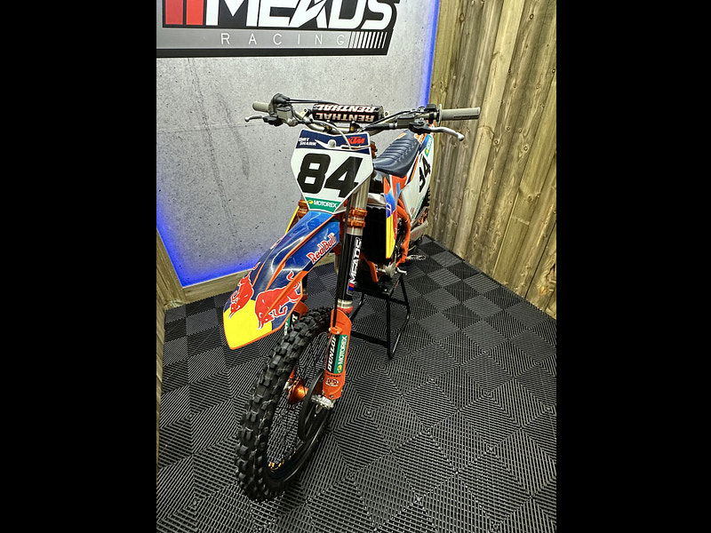 KTM 450 SX-F FACTORY 20.5 0dr  2025
