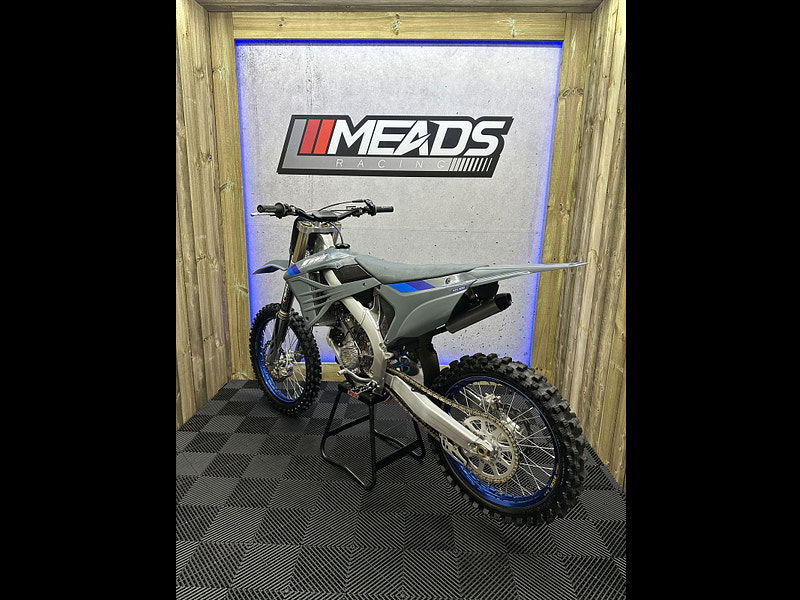 TM 125 2025 6 hours 0dr 2025