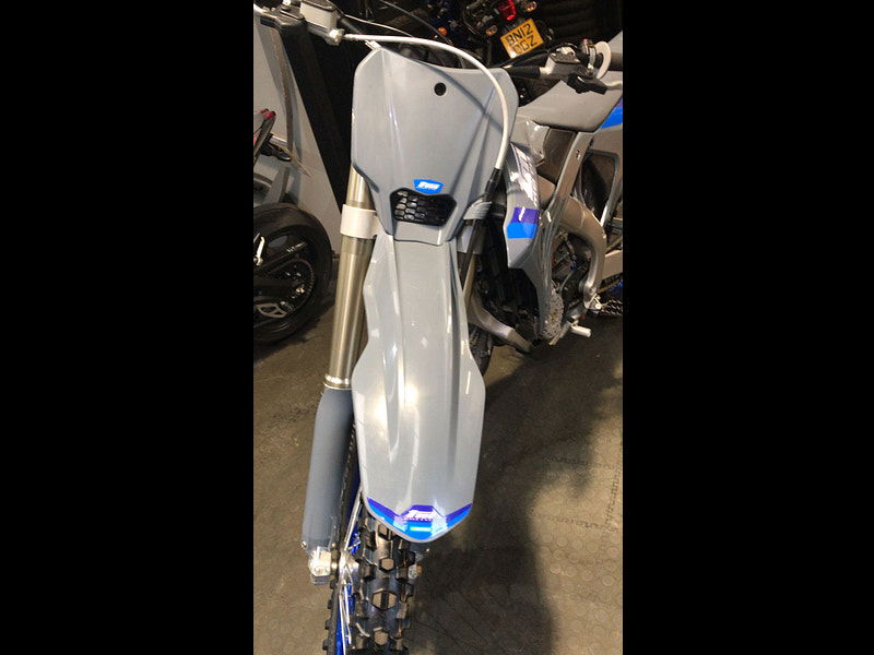 TM 125 2025 6 hours  0dr  2025